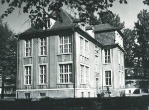 budynek biblioteki